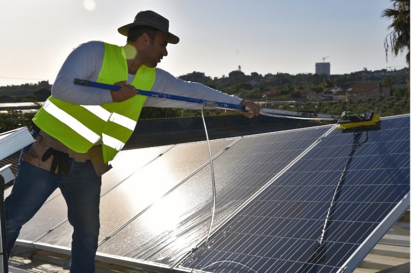 solarpanelcleaning